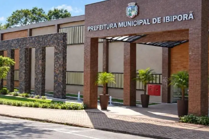 A “Catedral do Tempo” e o Helicóptero Invisível
