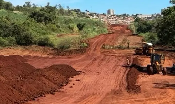 Avançam as obras de interligação do centro com a zona sul de Ibiporã