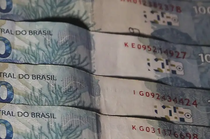 Contas públicas têm déficit de R$ 10 bilhões em agosto