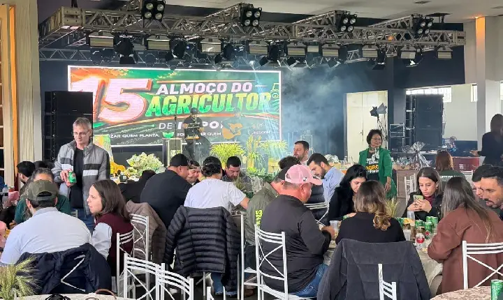 Depois do fiasco político na 15ª Festa do Agricultor, site oficial da prefeitura, descarta imagens de políticos oportunistas