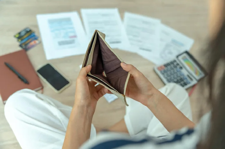 Diante de onda de inadimplência, saiba como cobrar sem perder o cliente