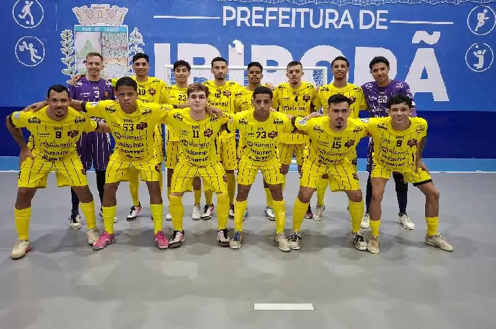 Em batalha dramática de 11 cartões, Ibiporã Multibelt Futsal sofre virada do Mangueirinha nos segundos finais