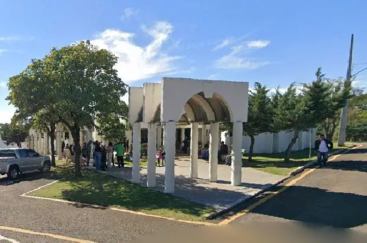 Entre o Decreto e o Descaso: Cemitério de Ibiporã Amplia Horário, Mas Carrega Velhos Problemas para o Dia de Finados
