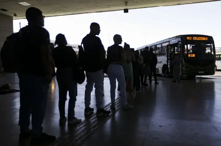 Estudo defende substituir vale-transporte por tarifa zero universal