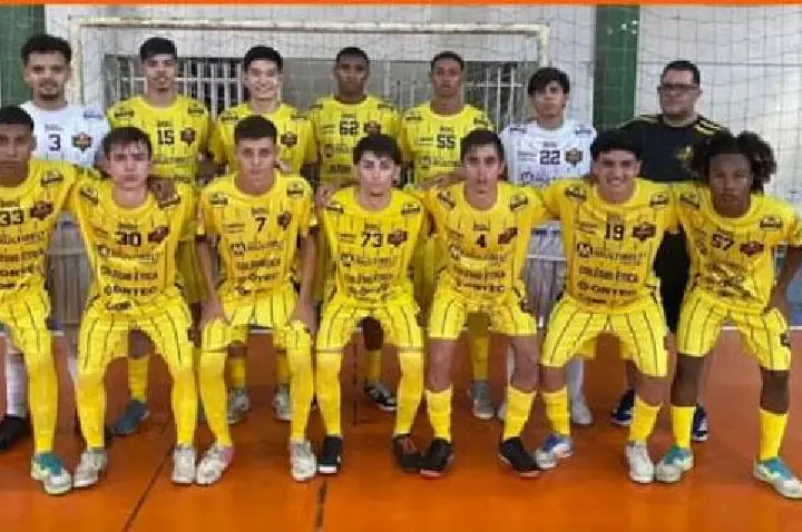 Ibiporã Multibelt Futsal brilha fora de casa e Sub-18 goleia em Andirá