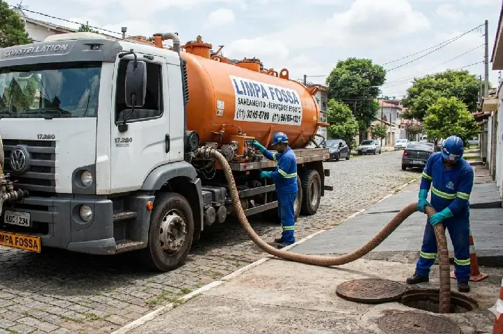 Ibiporã prorroga prazo e entrega de caminhão limpa fossa sofrerá atraso de mais dois meses