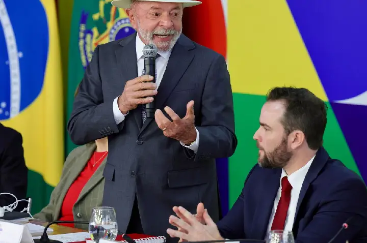 Lula: Desenrola Brasil ajudará população a 