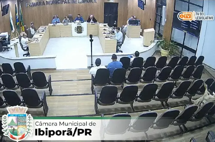 O tribunal da transparência: Quando a carapuça serve na política