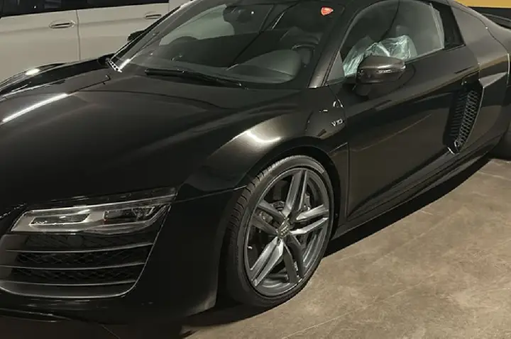 PF apreende carros de luxo em operação contra Careca do INSS 