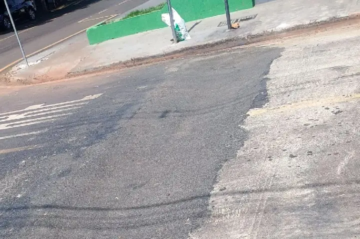 Quebra molas na 19 de Dezembro em Ibiporã é tema de chacota nas redes sociais