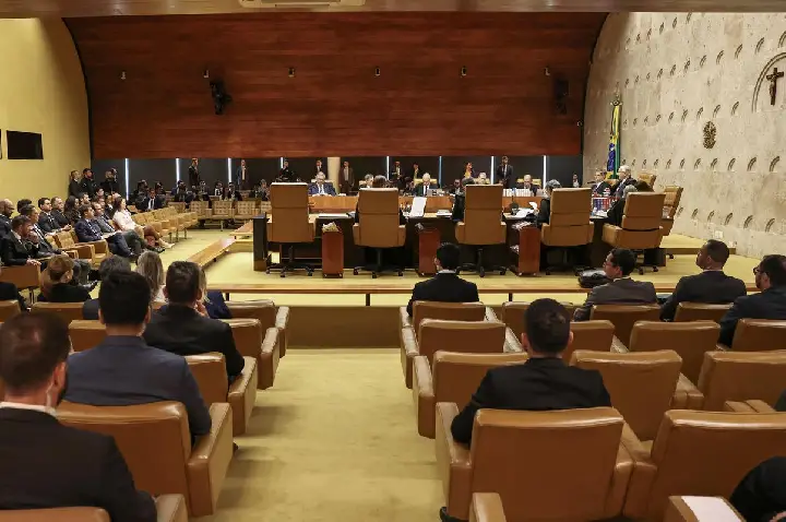 STF: plenário vai decidir se julgará Moraes e Mendonça simultaneamente