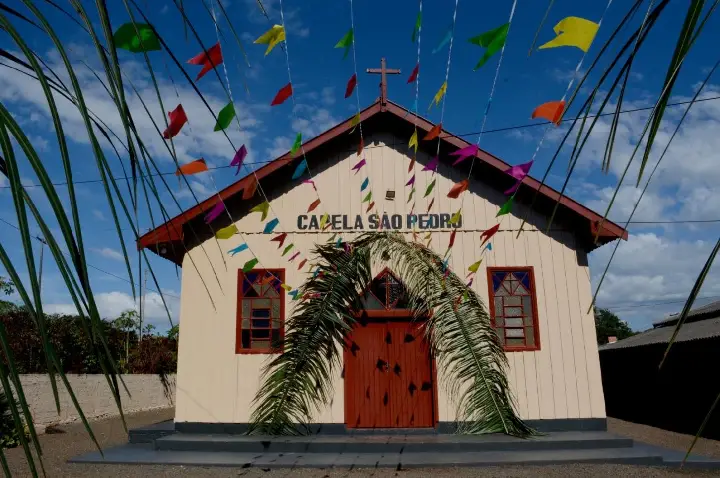 Tercilio Turini homenageia Deizinho do Vermelho como Patrimônio Histórico e Cultural do Paraná