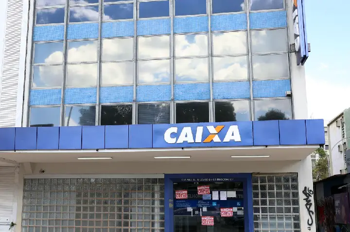 Trabalhadores da Caixa decidem na próxima semana sobre fim da greve