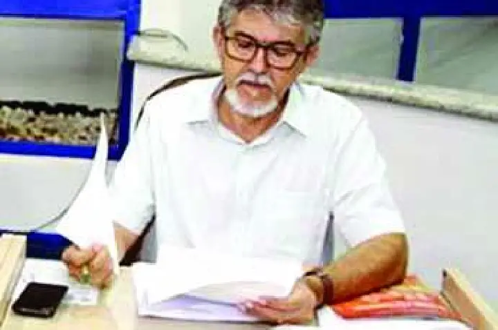 Vereador cobra melhorias urgentes no Terminal Rodoviário de Ibiporã