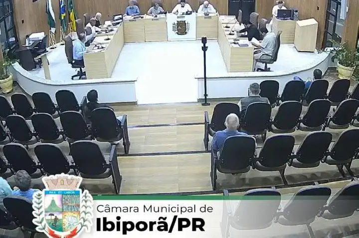 Vereador Hugo Furrier cobra explicações do prefeito pela falta de fisioterapeutas na rede municipal