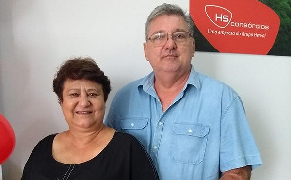 Casal de Ibiporã é contemplado no primeiro mês com imóvel através de Consórcio