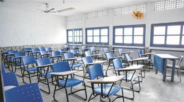 Escolas públicas e particulares devem permanecer fechadas, aponta a Justiça