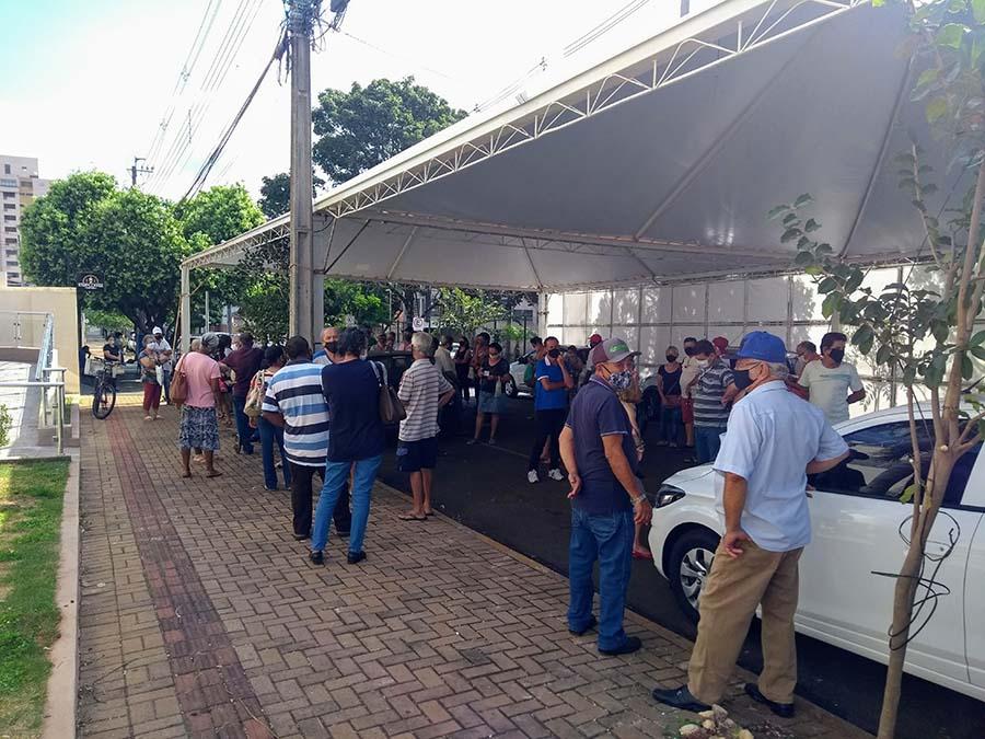 Aluguel de tendas na UPA, é mais caro que imóvel na Gleba Palhano