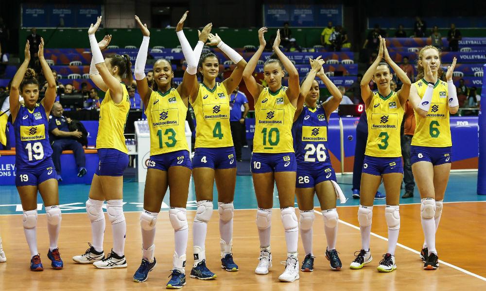 Após susto, Brasil consegue virada e bate a República Dominicana