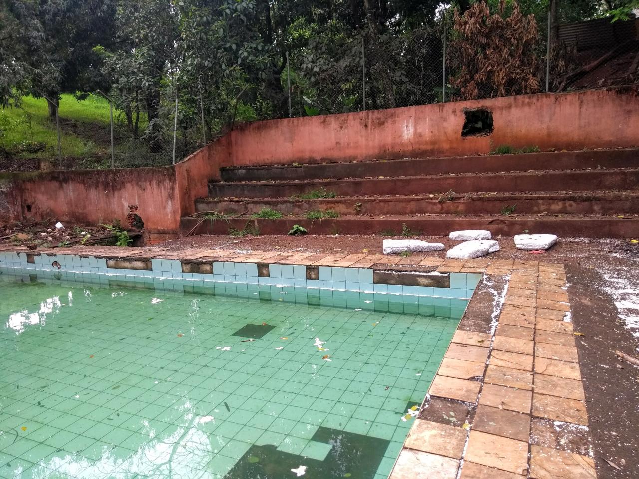 Áreas de lazer em fundos de vale na área urbana pedem socorro