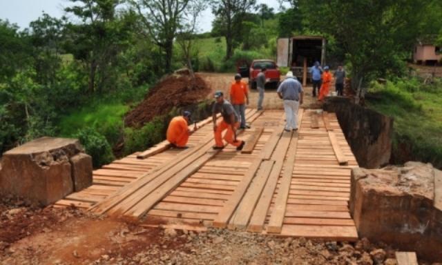 Parceria entre Ibiporã e Londrina proporciona reforma de ponte Três Marias