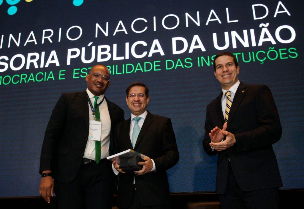 DPU consegue acordo com INSS para acabar com exigências que prejudicam beneficiários