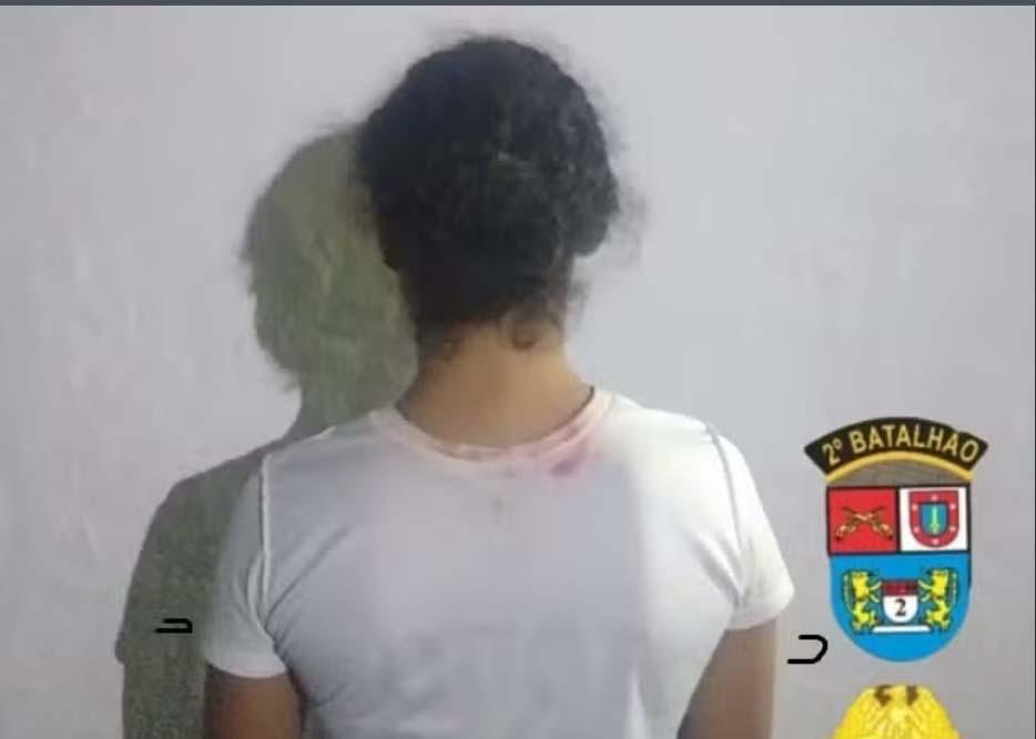 Mulher suspeita de jogar ácido em jovem no Paraná é presa pela PM