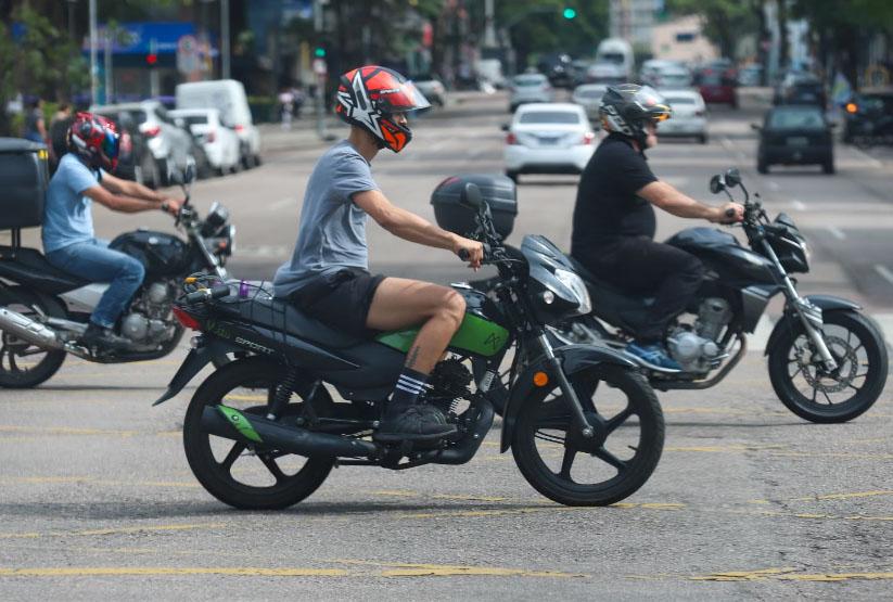 Deputados aprovam isenção do IPVA para motos de até 170 cilindradas no Paraná