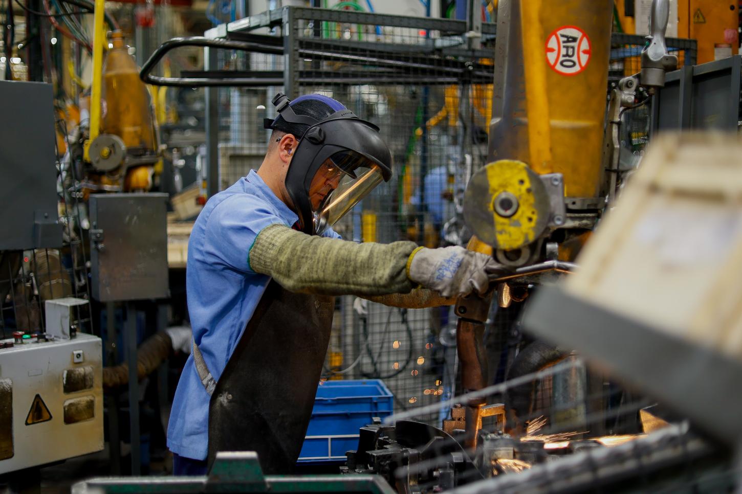 Paraná lidera crescimento da atividade econômica do Brasil no 1º trimestre