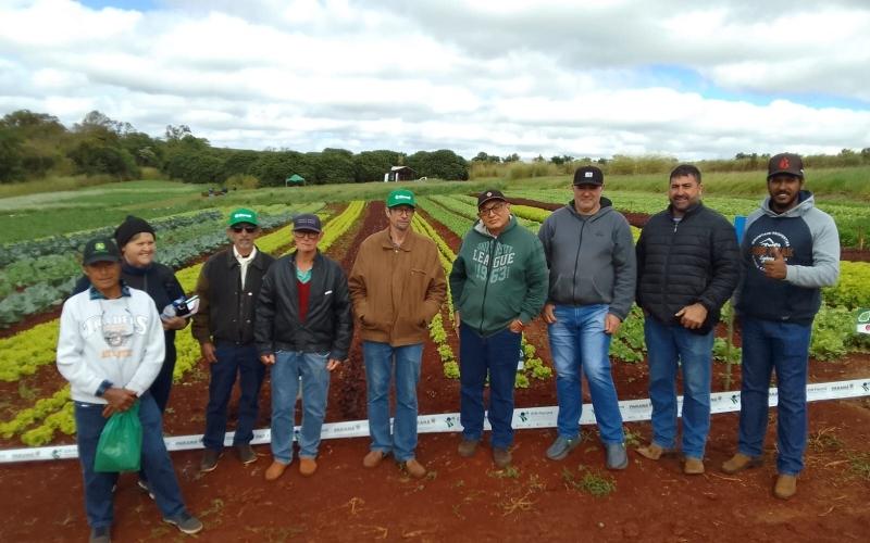 Produtores de Ibiporã participam de Dia de Campo sobre produção orgânica sustentável