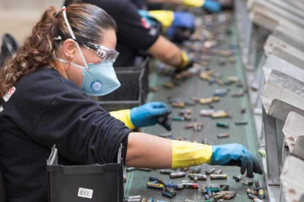 Coleta de lixo eletrônico no Paraná ultrapassa 420 mil quilos em 2024