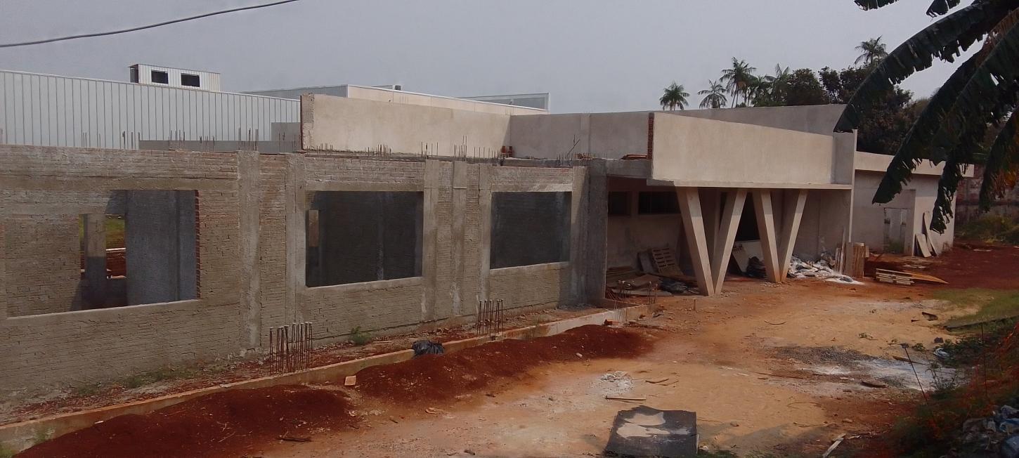 Obra de mais de R$ 16 milhões em escola municipal, se arrasta por mais de dois anos no Jardim Bom Pastor