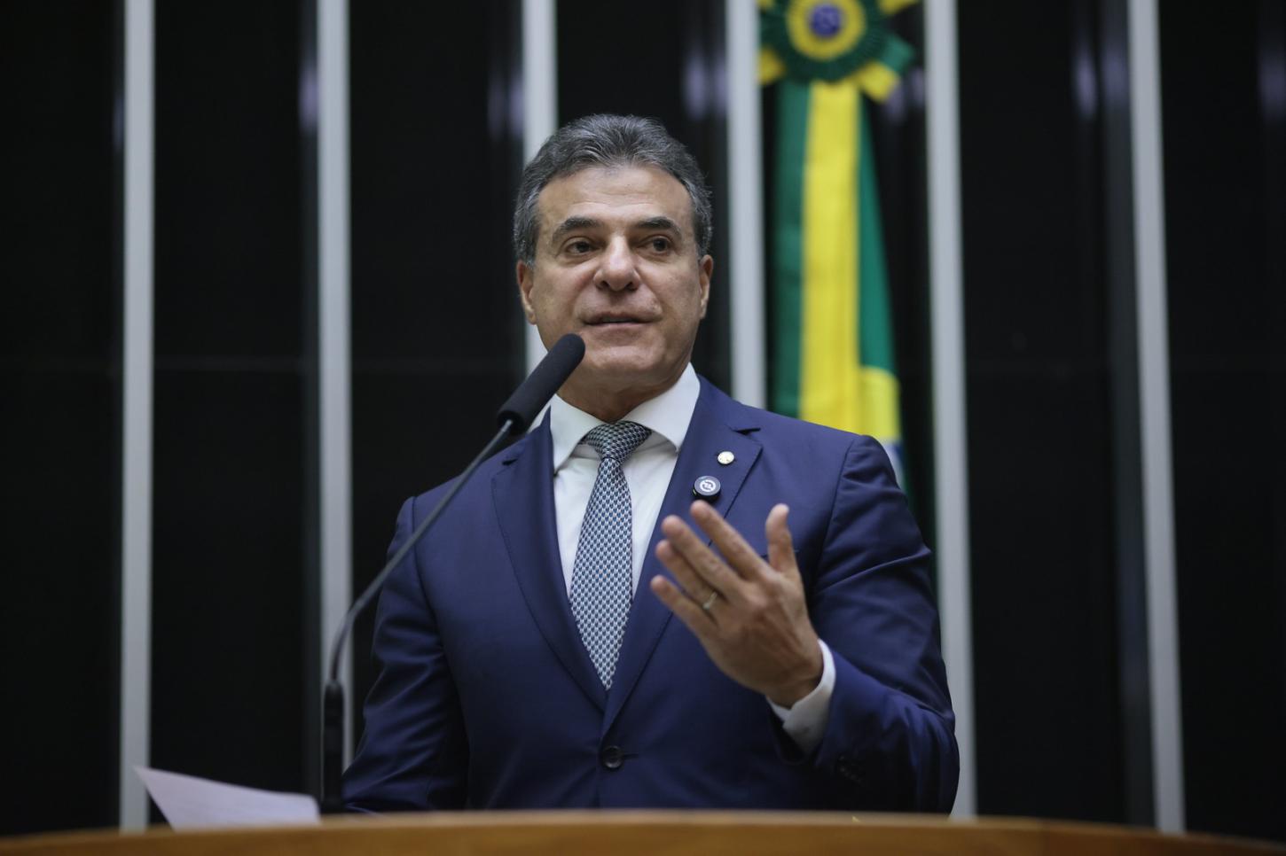 Projeto de Beto Richa garante prioridade para diabéticos em exames