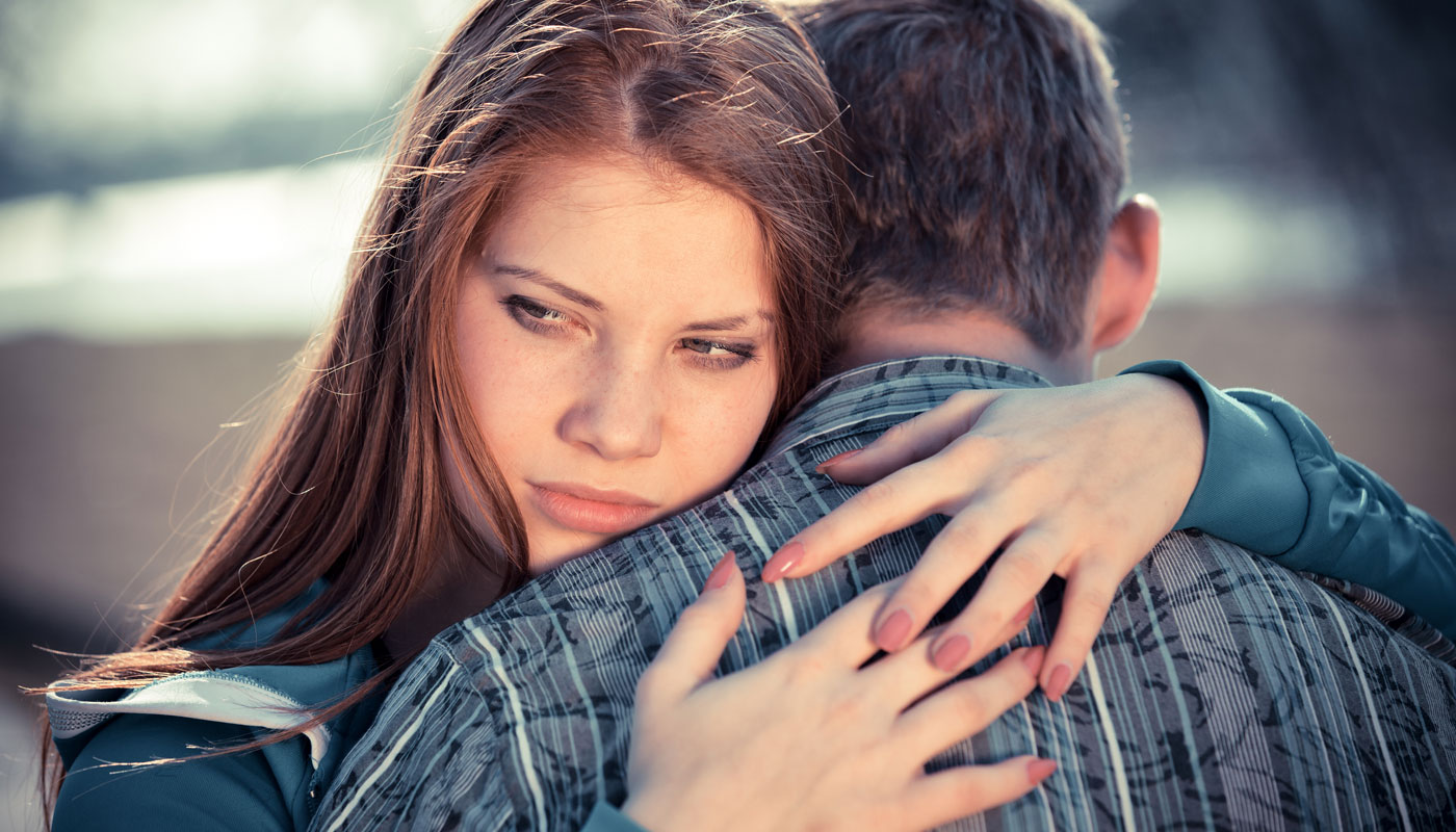 Como Lidar Com o Medo de Perder o Parceiro: Superando a Insegurança no Amor.