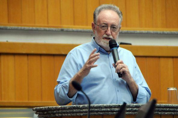 Deputado Tercílio Turini (MDB) questiona ANTT sobre Sistema Free Flow instalado no lote 4 