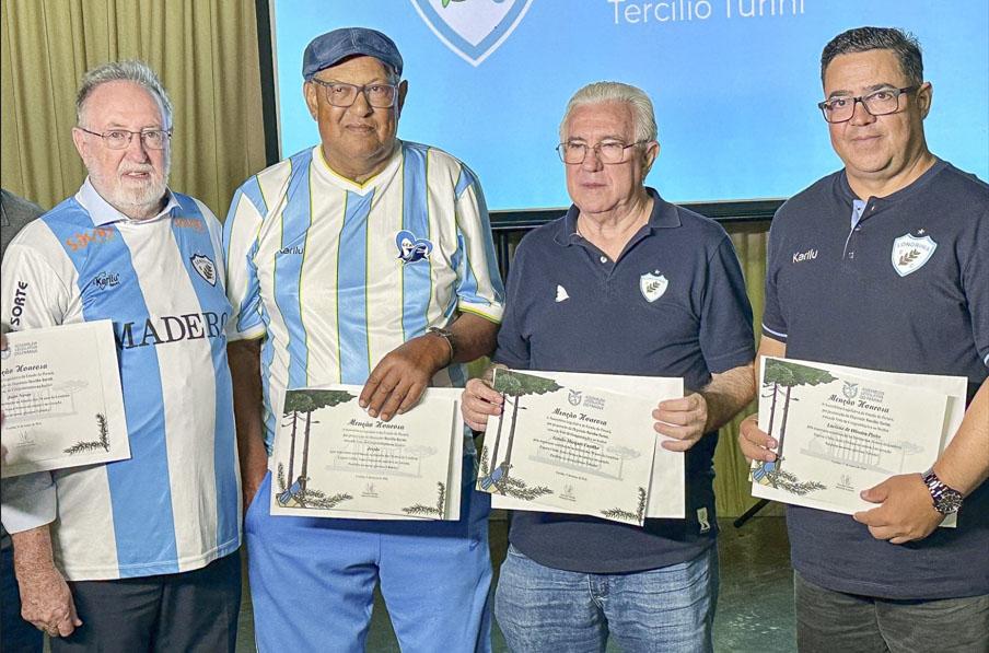 Assembleia Legislativa celebra 70 anos do Londrina Esporte Clube na ExpoLondrina
