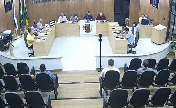 Câmara debate protocolo de afastamento contra Prefeito e Presidente do Legislativo em meio a sigilo judicial