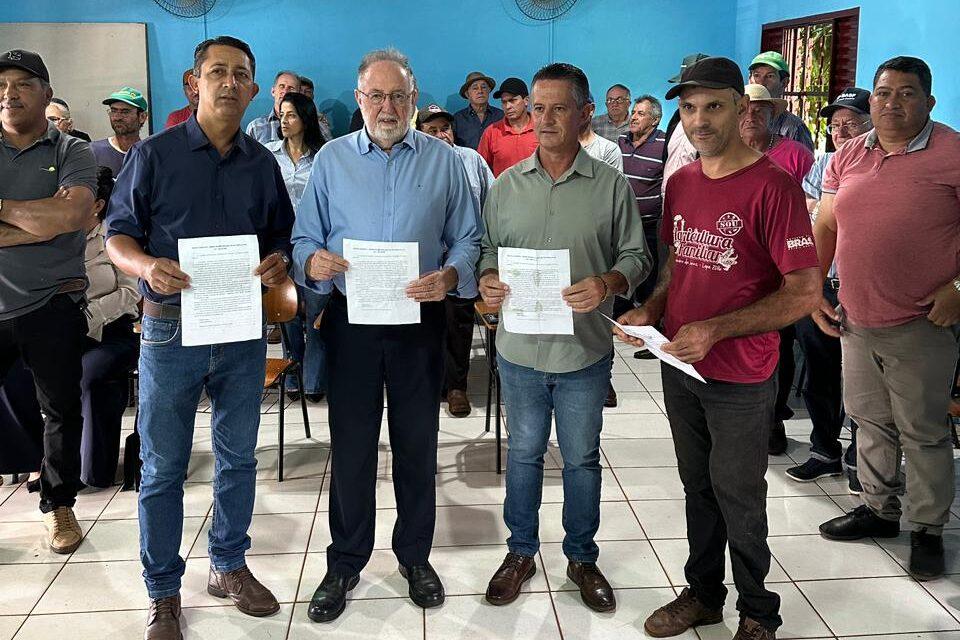 Deputado Tercilio Turini apoia comunidade rural e vai batalhar por abertura de travessia na PR 445
