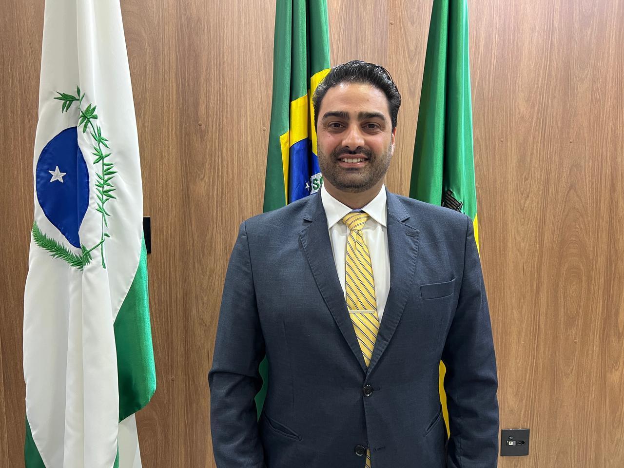 Entre Família e a Lei: Câmara de Ibiporã vive apagão de transparência sob comando do filho do prefeito