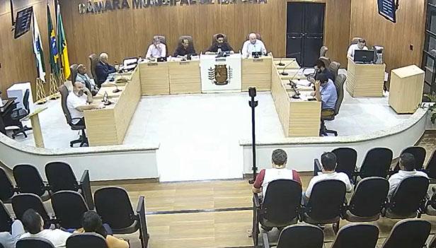 Milagres Eleitorais: A Concessão da Fé e o Pacto de Família em Ibiporã